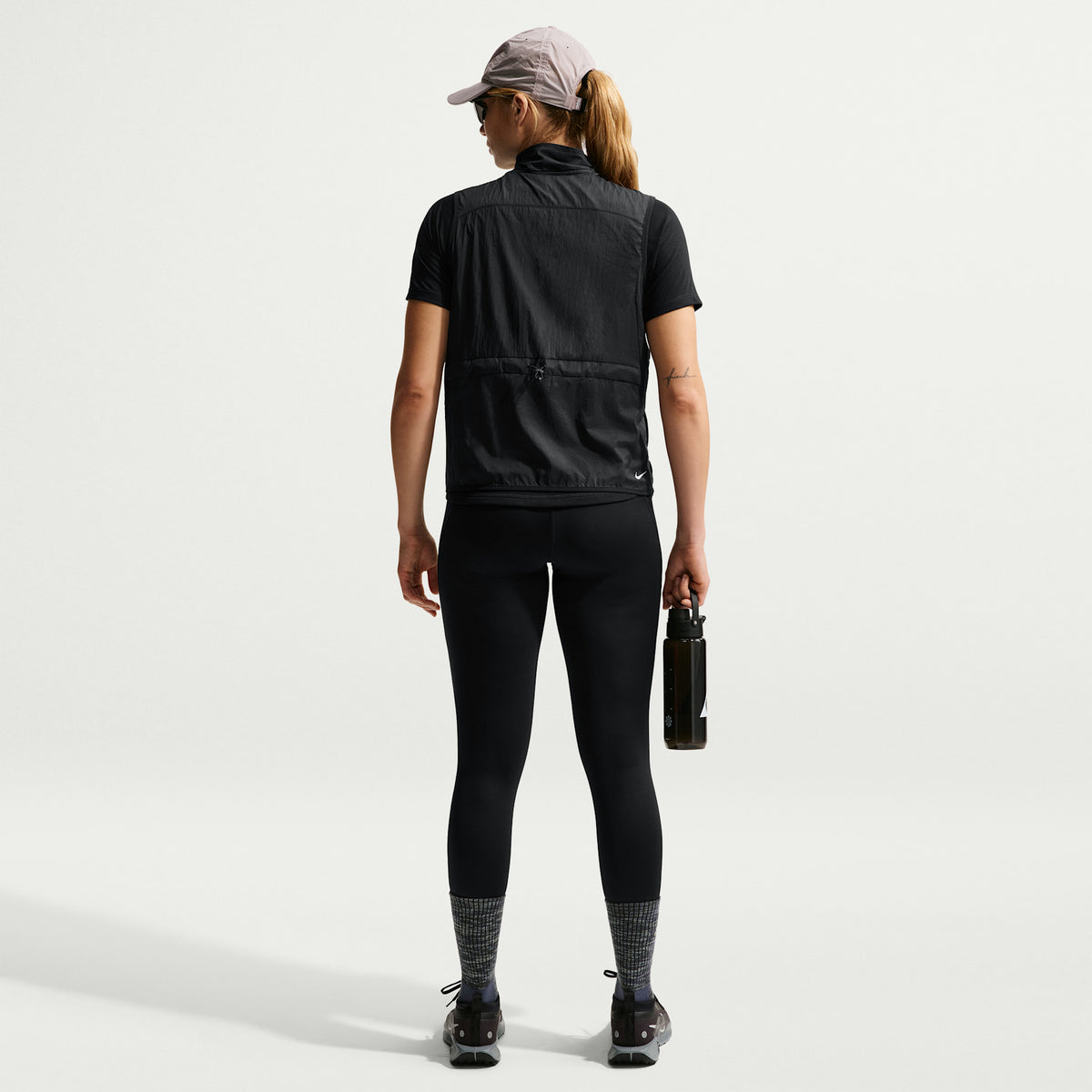 ACG Women's Dri FIT High Waisted 7/8 Trail Running Leggings in Black/Summit White