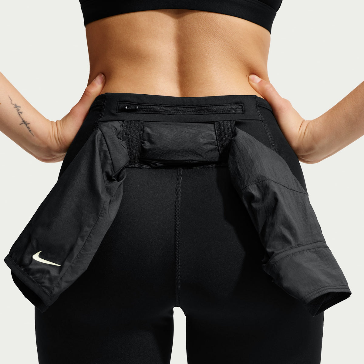 ACG Women's Dri FIT High Waisted 7/8 Trail Running Leggings in Black/Summit White